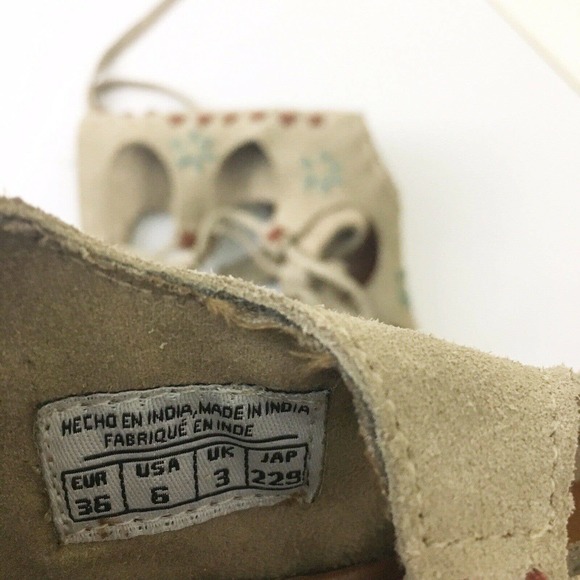 New Musse & Cloud Lace Up Size 6 Gladiator Sandals - Picture 9 of 12